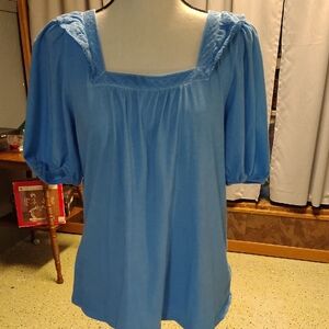 The Pioneer Woman Blue Square Neck Blouse